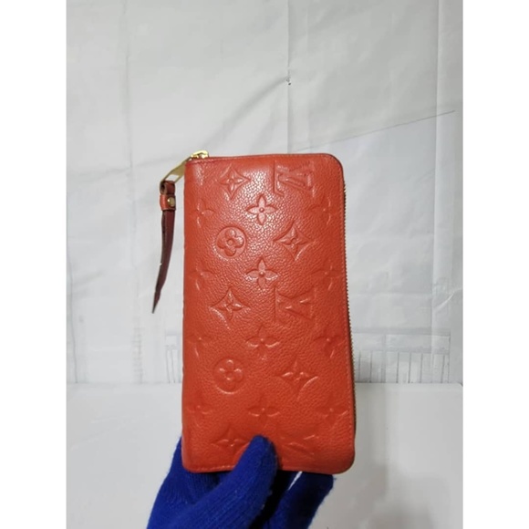 Authentic Louis Vuitton Monogram Empreinte Zippy Wallet Red - Picture 3 of 15